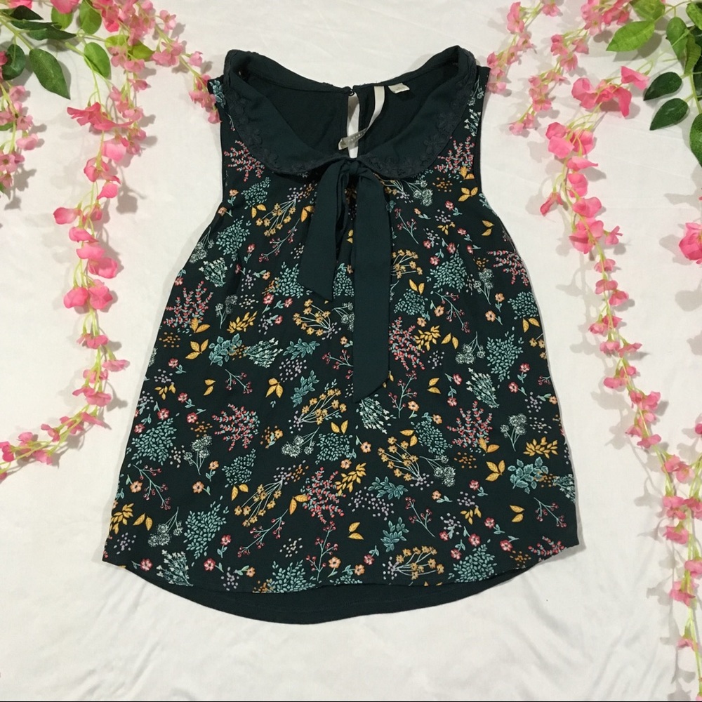 ‼️Final Price‼️Lauren Conrad Green Floral Top